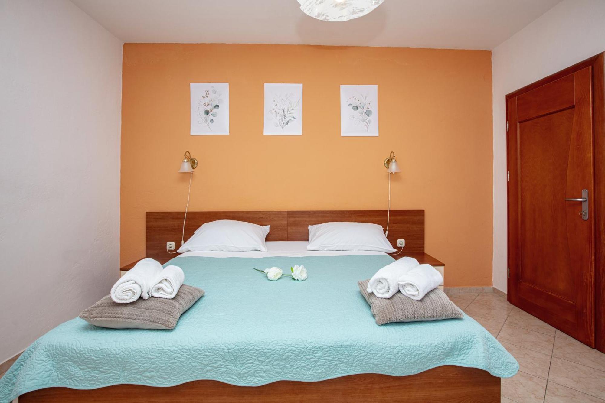 Apartments With A Parking Space Pakostane, Biograd - 22375 객실 사진