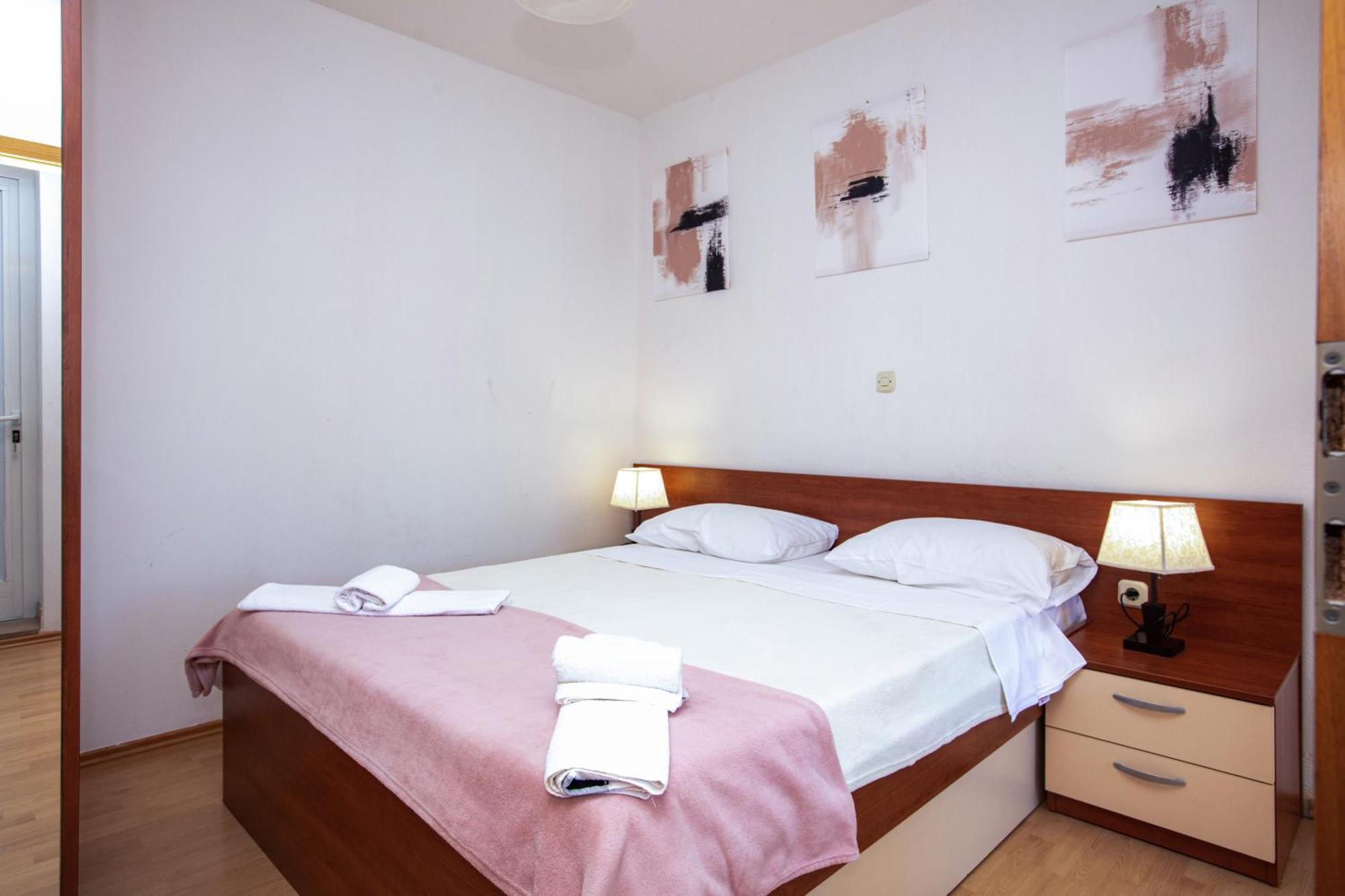 Apartments With A Parking Space Pakostane, Biograd - 22375 외부 사진